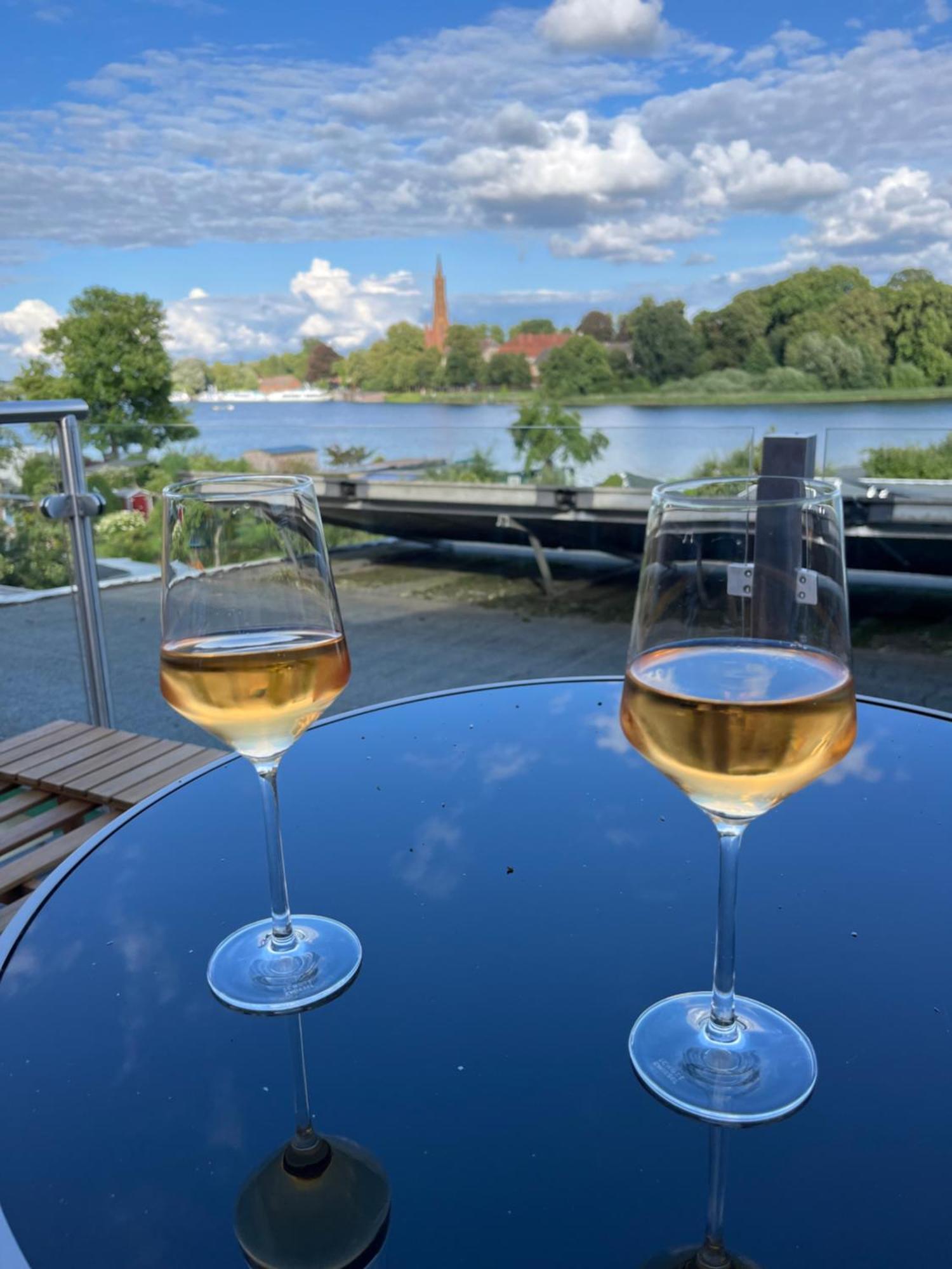 Apartment Seekutter Mit Eigenem Seezugang *